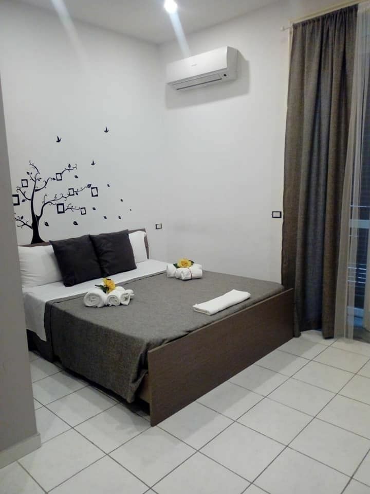 Sweet Night Rooms Napoli Bagian luar foto